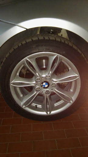 BMW style 103 wheel