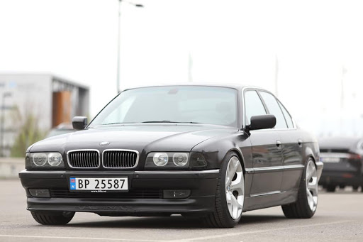 BMW style 214 wheel