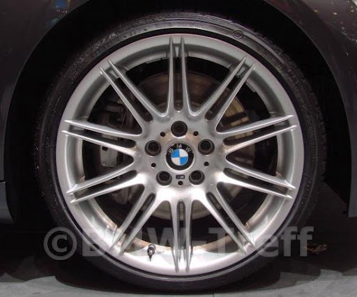 BMW style 225 wheel