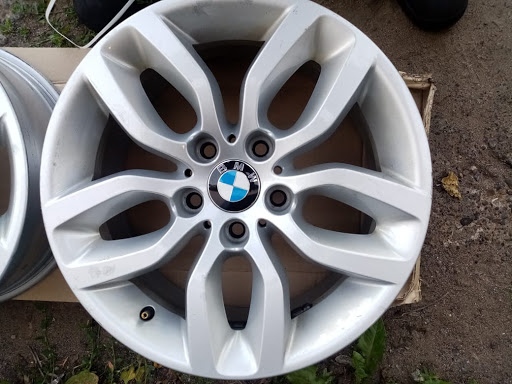 BMW style 305 wheel