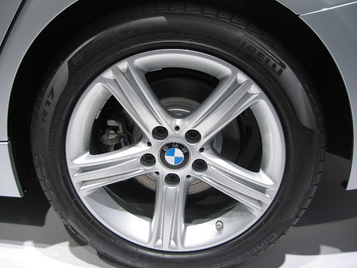 BMW style 393 wheel
