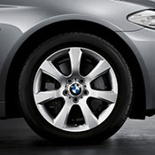 BMW style 330 wheel
